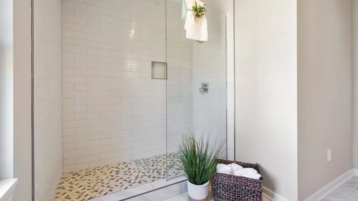 Curbless walk-in shower in Fremont, CA